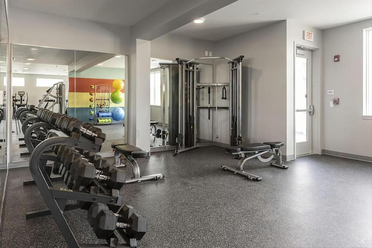 Modern Dwntwn 1 Bdrm Apt Pool Gym Free Parking Indianapolis Buitenkant foto