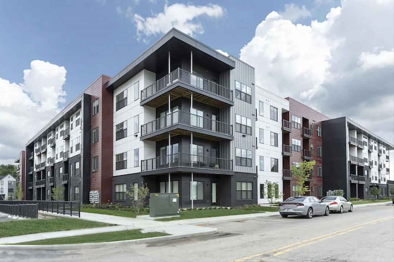 Modern Dwntwn 1 Bdrm Apt Pool Gym Free Parking Indianapolis Buitenkant foto