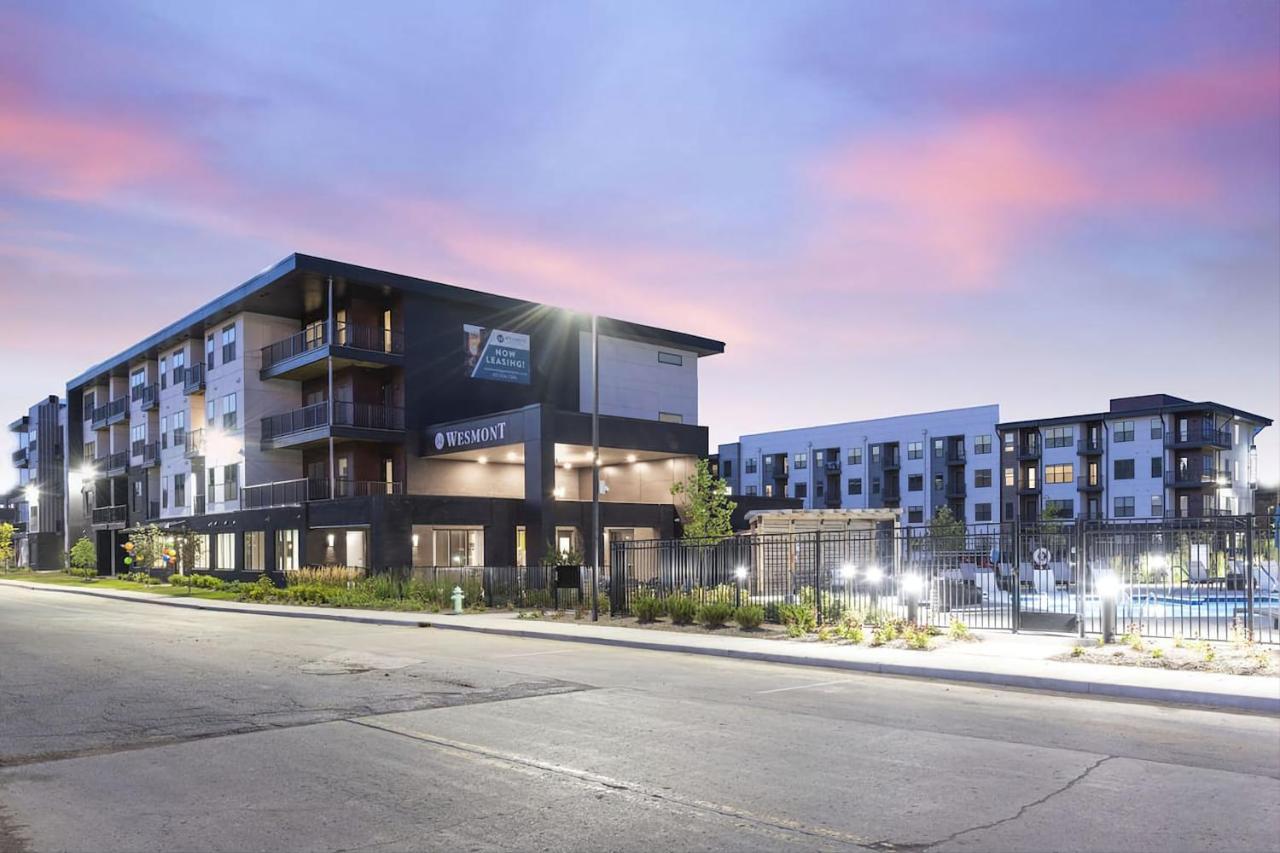 Modern Dwntwn 1 Bdrm Apt Pool Gym Free Parking Indianapolis Buitenkant foto