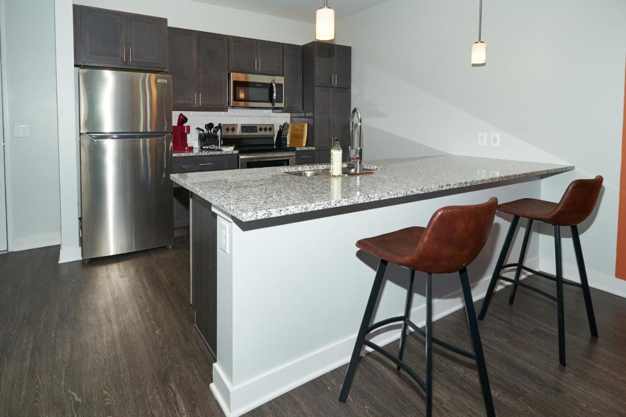 Modern Dwntwn 1 Bdrm Apt Pool Gym Free Parking Indianapolis Buitenkant foto